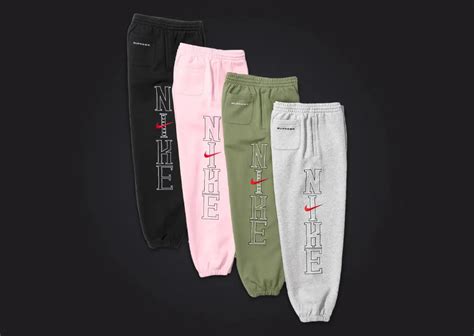 nieuwe schoenen supreme x nike|supreme x nike sweatpants.